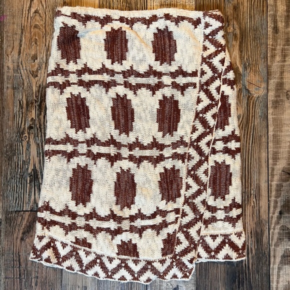 Free People Dresses & Skirts - Free People Aztec Skirt🧡